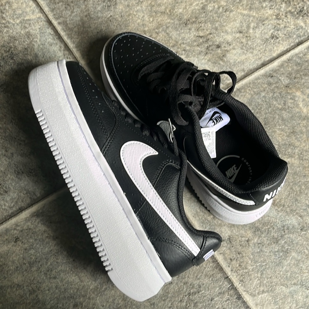 Nike shoes
